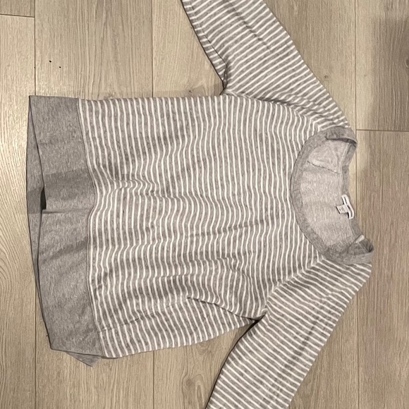 JAMES PERSE women’s gray striped sweater - Picture 1 of 3